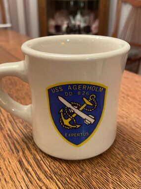Vintage USS Agerholm DD-826 Second Class Petty Officer Coffee Cup Mug 8 ounces